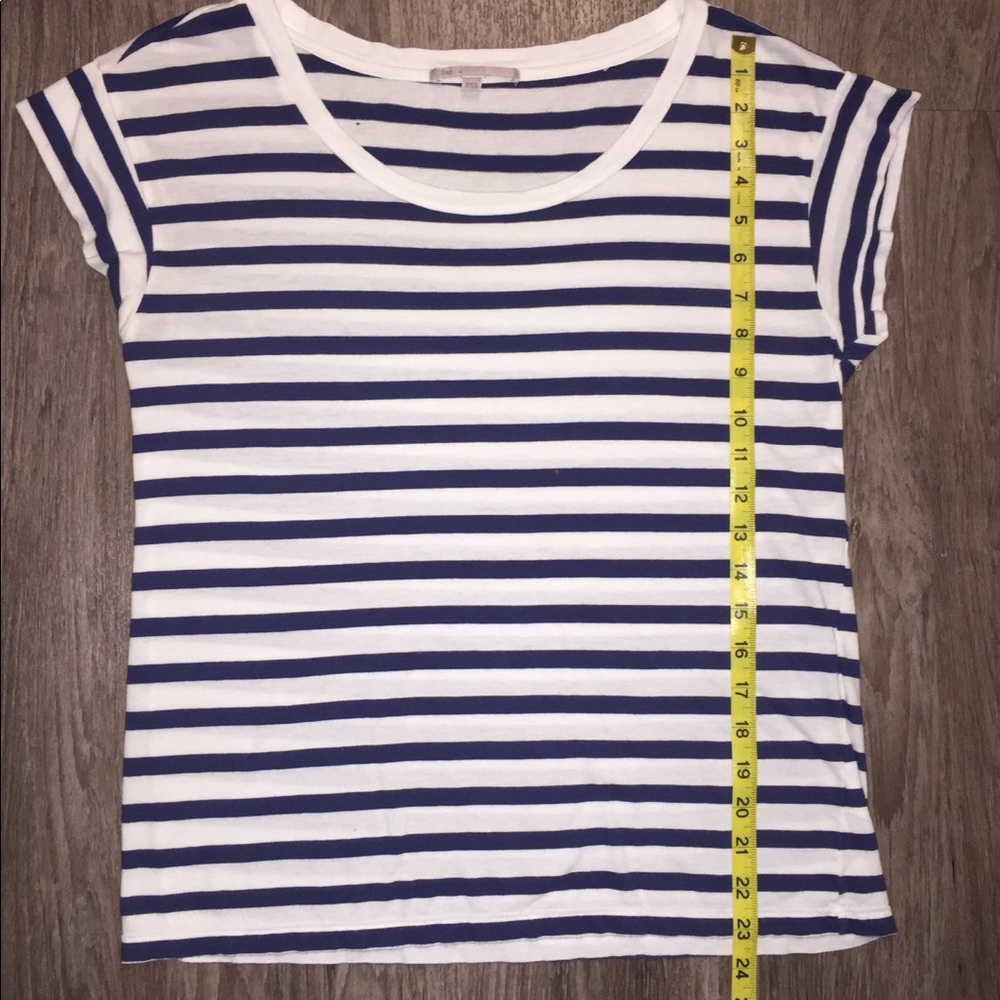 GAP Tee - Picture 3 of 8